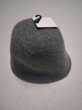 Another Story Womens Gray Felt Cloche Hat